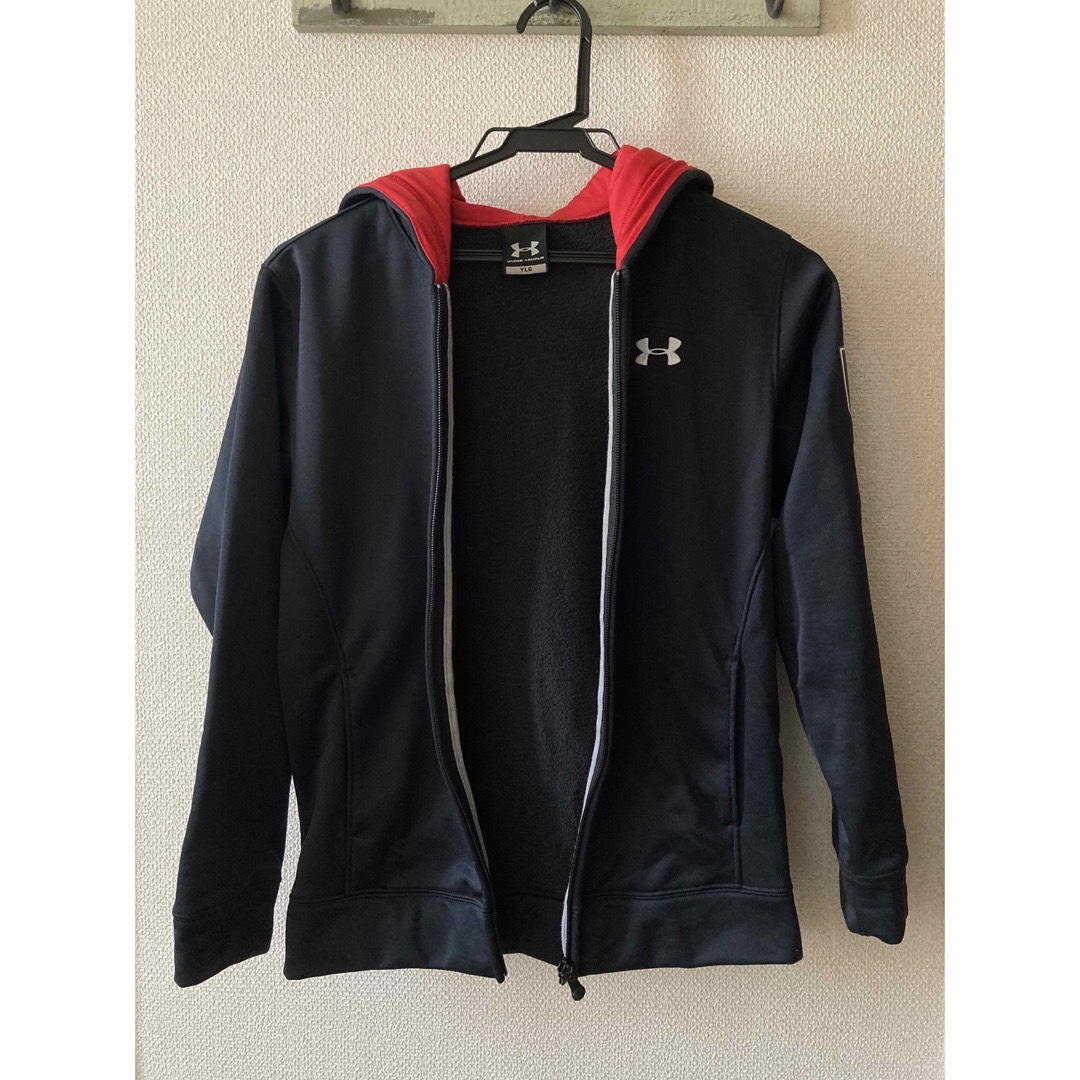 UNDER ARMOUR(アンダーアーマー)のアンダーアーマー　裏起毛ジャージパーカー　YLG  150 キッズ/ベビー/マタニティのキッズ服男の子用(90cm~)(ジャケット/上着)の商品写真