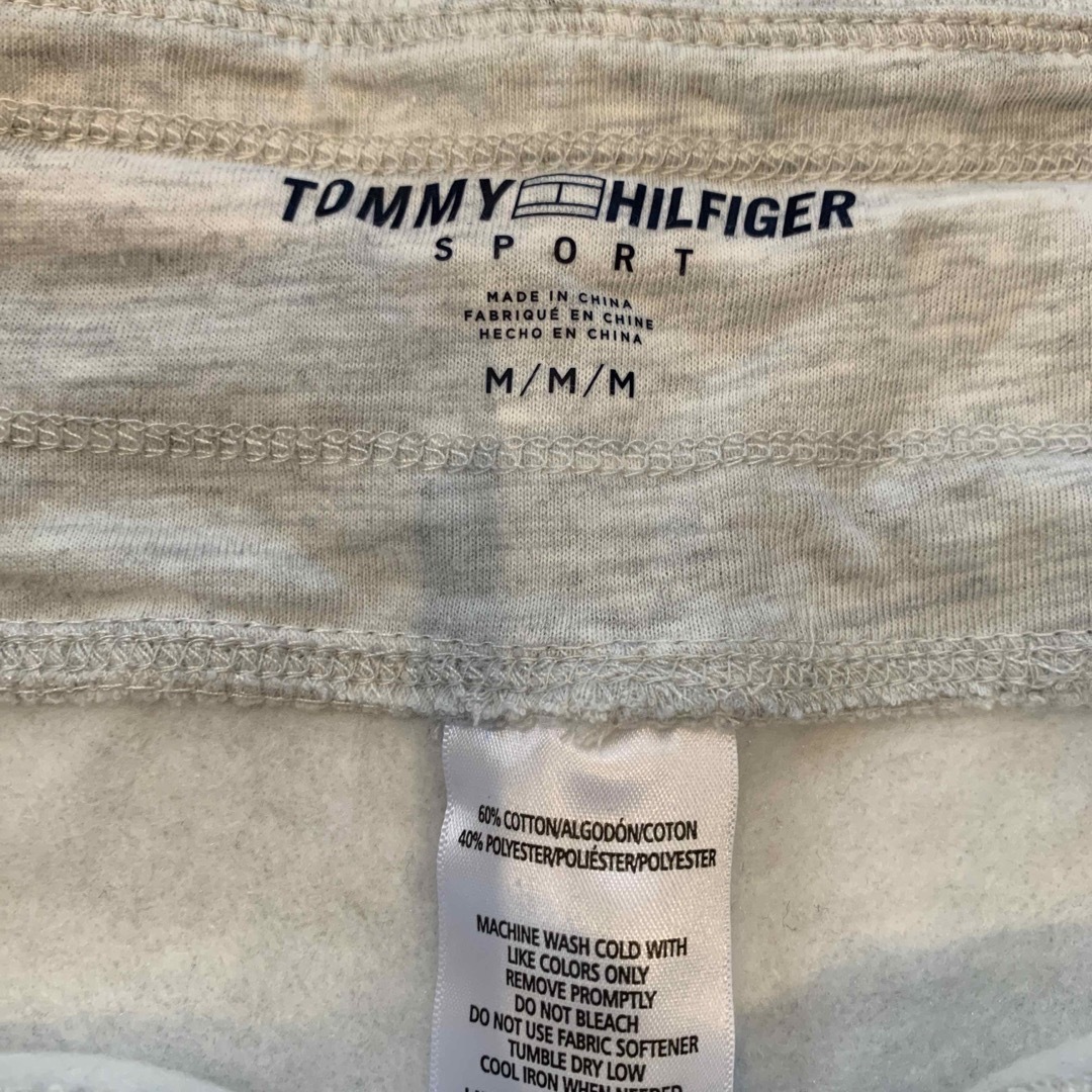 TOMMY HILFIGER(トミーヒルフィガー)のトミーヒルフィガー　tommy HILFIGER スウェット　パンツ　ジョガー レディースのパンツ(カジュアルパンツ)の商品写真