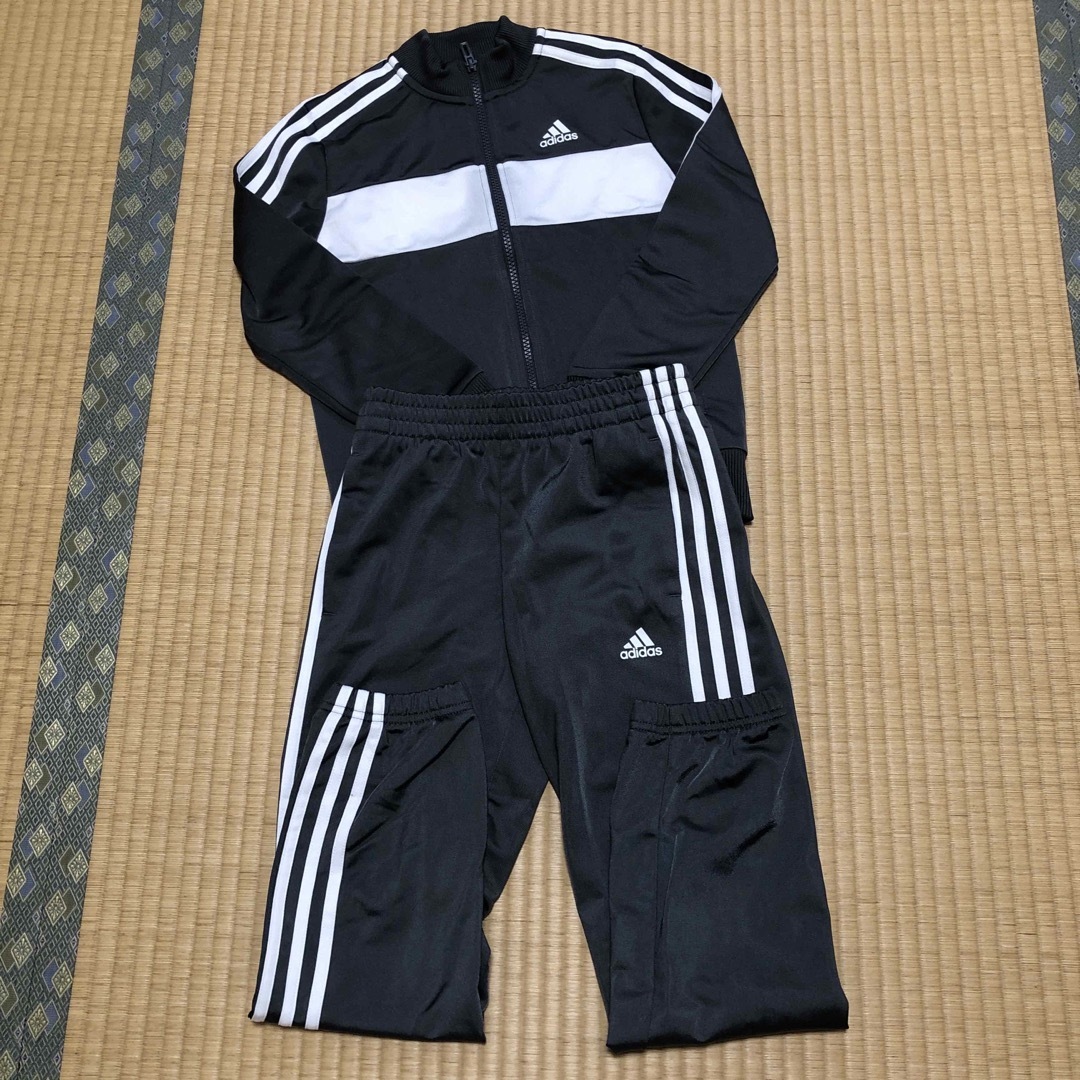 adidas(アディダス)のadidas 上下セット キッズ/ベビー/マタニティのキッズ服男の子用(90cm~)(その他)の商品写真