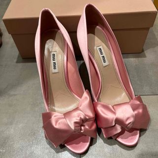 ミュウミュウ ハイヒール/パンプス(レディース)(シルク)の通販 19点 ミュウミュウ ハイヒール/パンプス(レディース)(シルク)の通販 19点