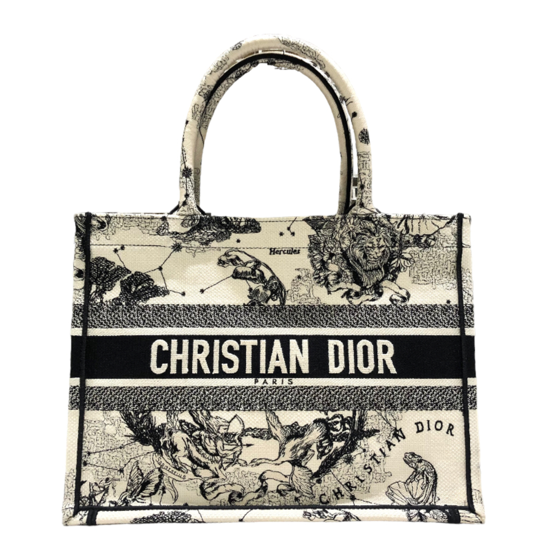 クリスチャン・ディオール Christian Dior ブックトートミディアム M1296ZRHZ ホワイト×ブラック ゾディアックエンブロイダリー  ユニセックス トートバッグ | フリマアプリ ラクマ