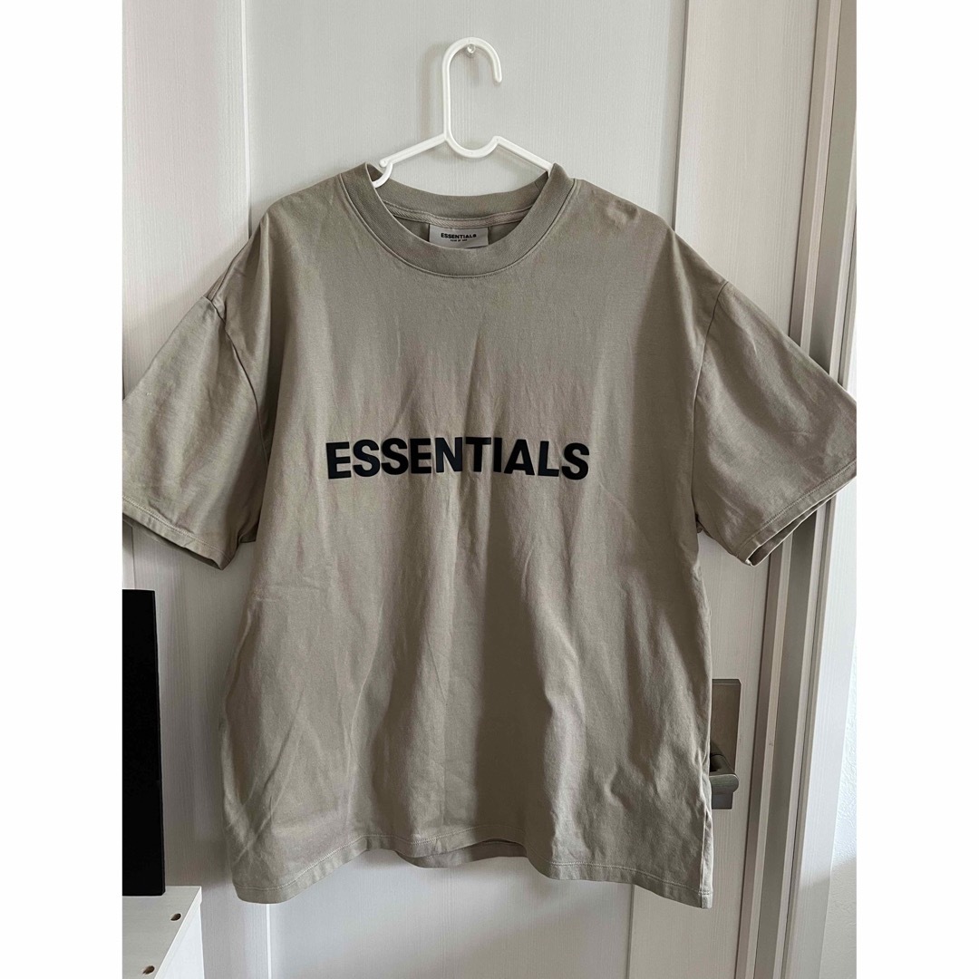 ESSENTIALS 半袖Tシャツ