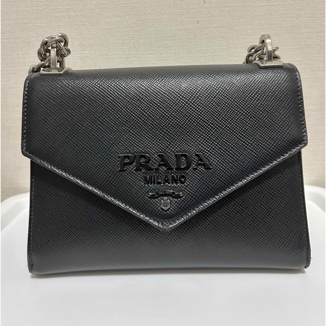 PRADA プラダ モノクローム バッグ 黒 1BD127 PRADA プラダ モノクローム バッグ 黒 1BD127