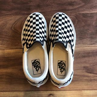 ヴァンズ(VANS)のほぼ新品　vans スリッポン　24cm 美品(スニーカー)