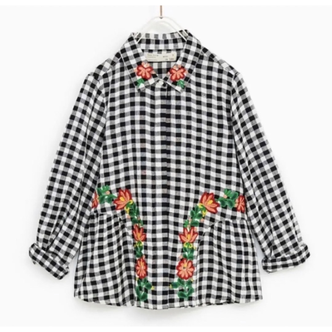 ZARA KIDS(ザラキッズ)のZARA  ザラ　刺繍ギンガムチェックシャツブラウス キッズ/ベビー/マタニティのキッズ服女の子用(90cm~)(ブラウス)の商品写真