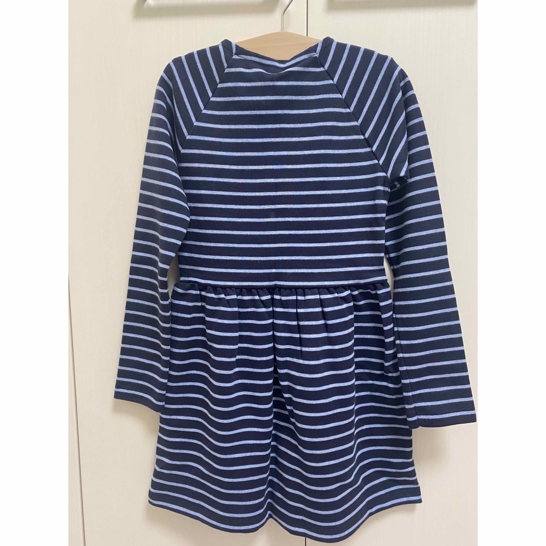 PETIT BATEAU(プチバトー)のプチバトー　裏起毛　ワンピース　8ans 新品未使用 キッズ/ベビー/マタニティのキッズ服女の子用(90cm~)(ワンピース)の商品写真