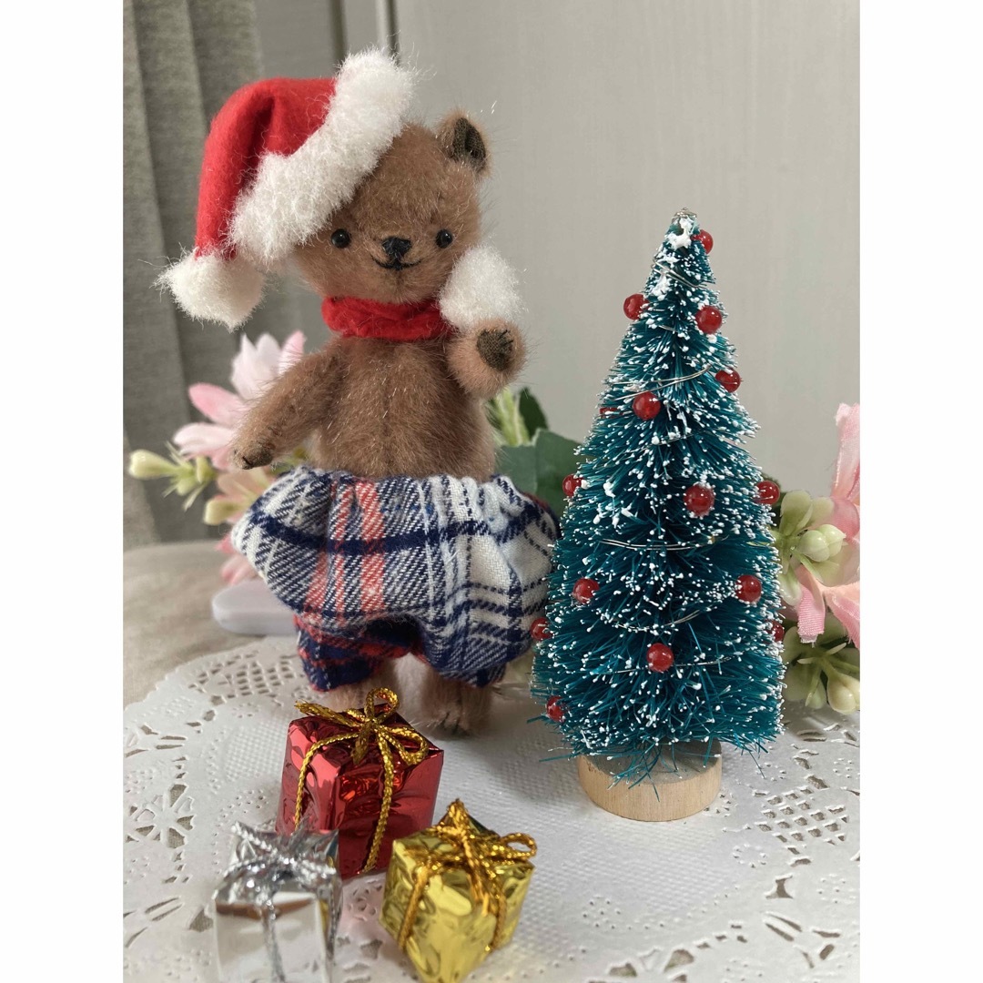 テディベア　ミニチュアテディベア　ハンドメイド　ぬいぐるみ　クリスマス　ブラウン