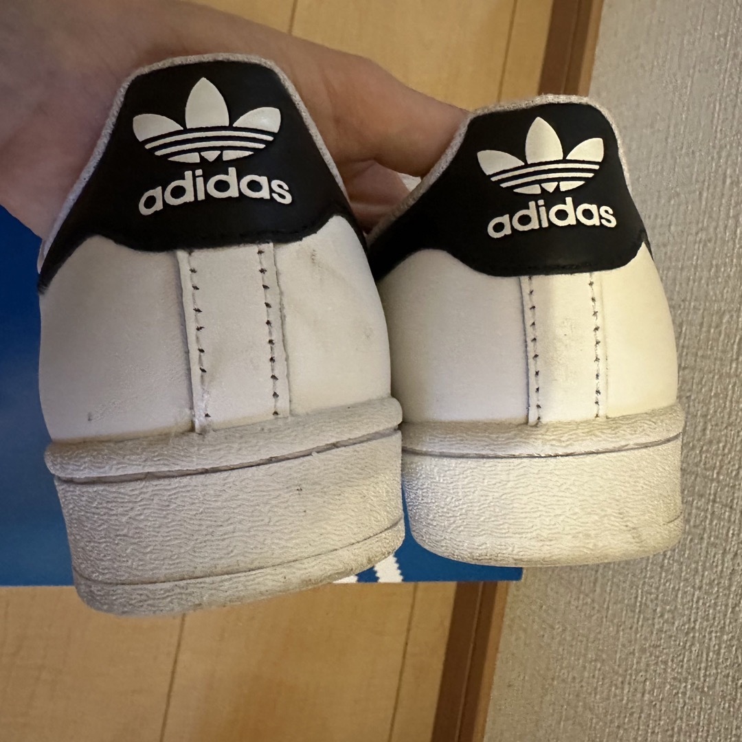 adidas(アディダス)のadidas スーパースター 22.5cm レディースの靴/シューズ(スニーカー)の商品写真