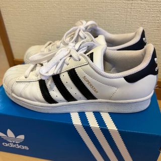 アディダス(adidas)のadidas スーパースター 22.5cm(スニーカー)