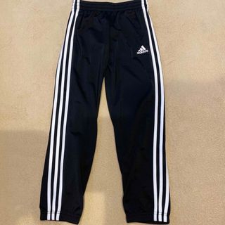 アディダス(adidas)の未使用　アディダス　パンツ(パンツ/スパッツ)