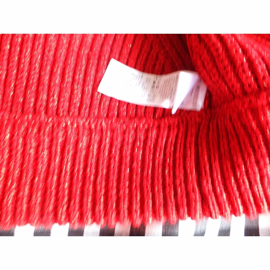 Blumarine(ブルマリン)のブルマリン　38 ラメ加工　レーヨン　フード付き　ボレロ 　赤  レディースのジャケット/アウター(ノーカラージャケット)の商品写真
