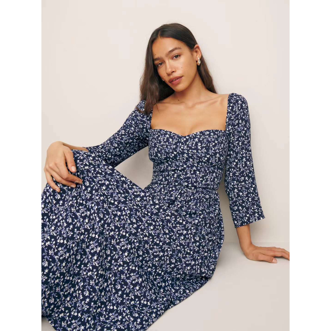 ❤️Reformation 新作新品 紺 花柄 7分袖 ロングワンピース -