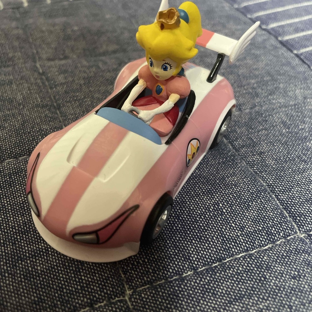 任天堂 - マリオカートプルバックカー ピーチの通販 by Y