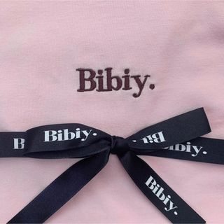 エピヌ(épine)のbibiy. ロゴTシャツ(Tシャツ(半袖/袖なし))