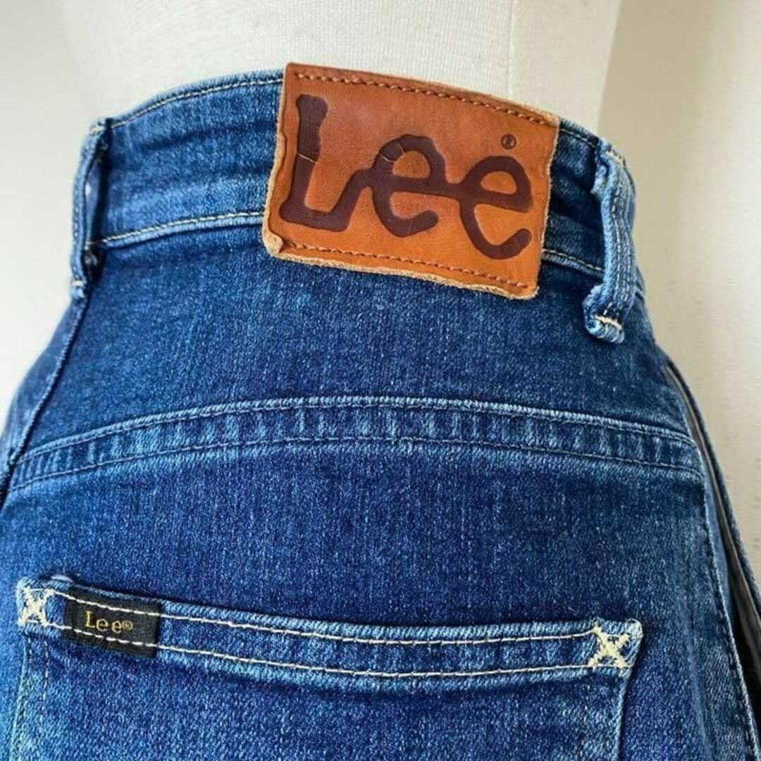 Lee(リー)のLee リー 本革ラベル ワイド デニム パンツ インディゴ レディースのパンツ(デニム/ジーンズ)の商品写真