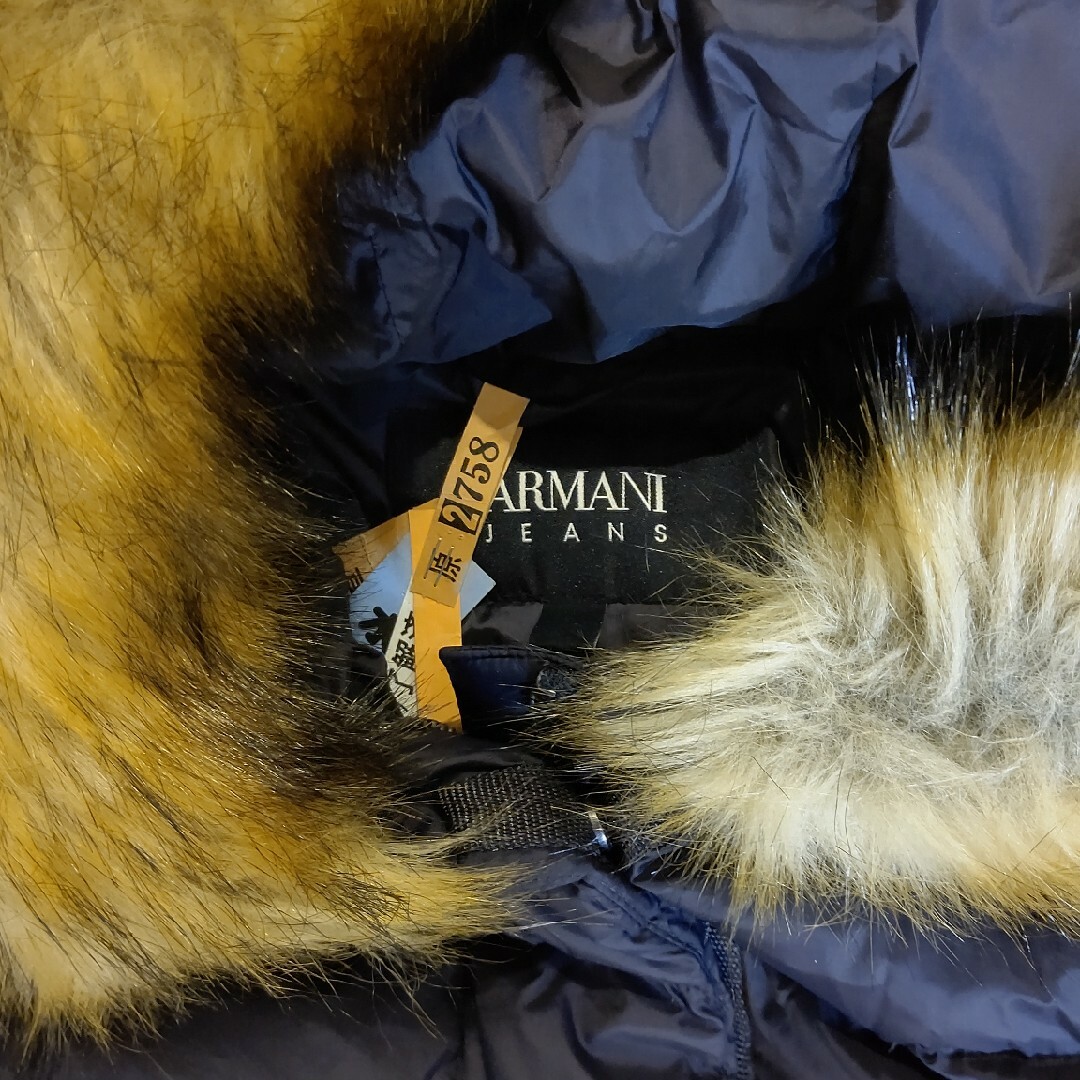 ARMANI JEANS(アルマーニジーンズ)の美品ARMANIジーンズMサイズ レディースのジャケット/アウター(ダウンコート)の商品写真