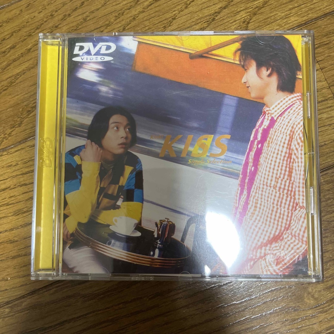 KinKi Kids(キンキキッズ)のKinki　Kiss　single　selection DVD エンタメ/ホビーのDVD/ブルーレイ(ミュージック)の商品写真