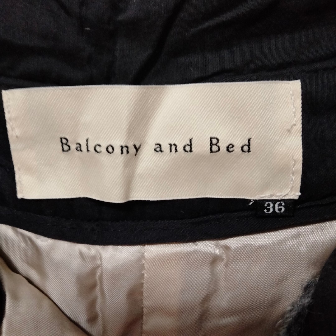 Balcony and Bed(バルコニーアンドベット)のBalcony and bed 購入 ツイード ショートパンツ size36 レディースのパンツ(ショートパンツ)の商品写真