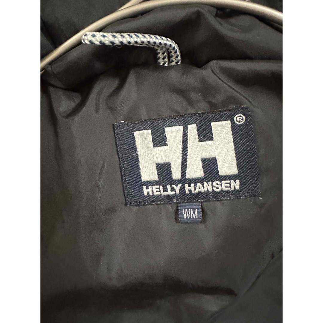 HELLY HANSEN(ヘリーハンセン)の美品　ユニセックス　キッズにも　ヘリーハンセン　フード付き　中綿ジャケット キッズ/ベビー/マタニティのキッズ服男の子用(90cm~)(ジャケット/上着)の商品写真