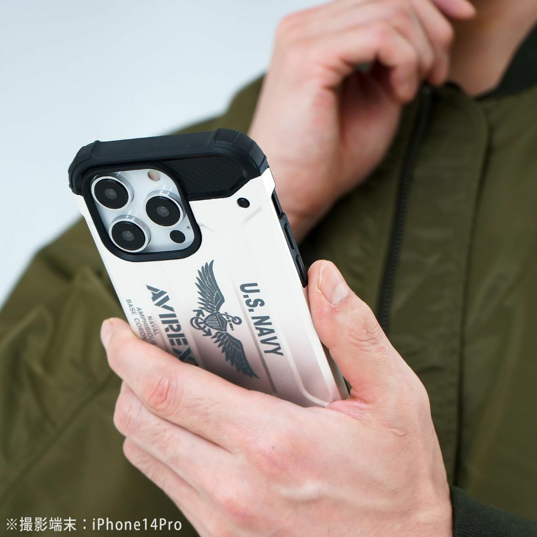 【色:シルバー】【 AVIREX 正規品 】 iPhone15 Pro Max 5