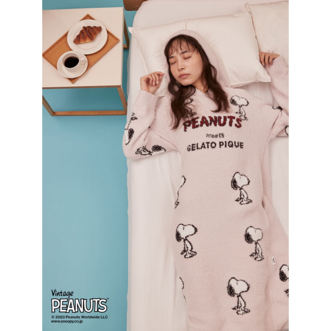 新品未使用　ジェラートピケ　スヌーピーpeanuts総柄ワンピース