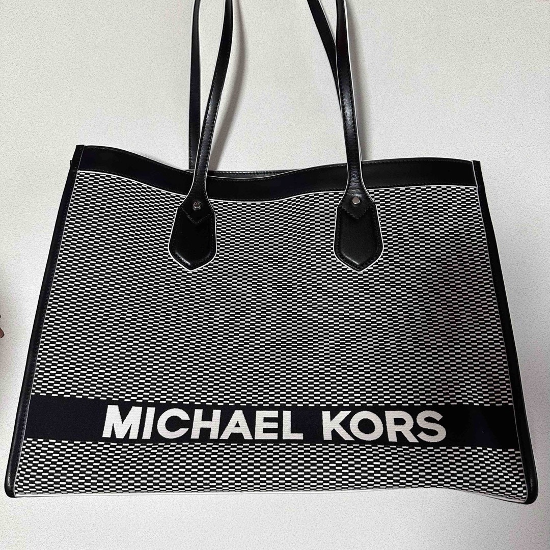 トートバッグMICHEAL KORS マイケルコース トートバッグ