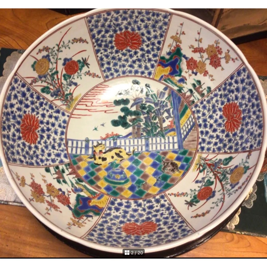 特別出品】極上 古伊万里 柿右衛門様式 猫に花唐草紋様 色絵大鉢 特別出品】極上 古伊万里 柿右衛門様式 猫に花唐草紋様 色絵大鉢