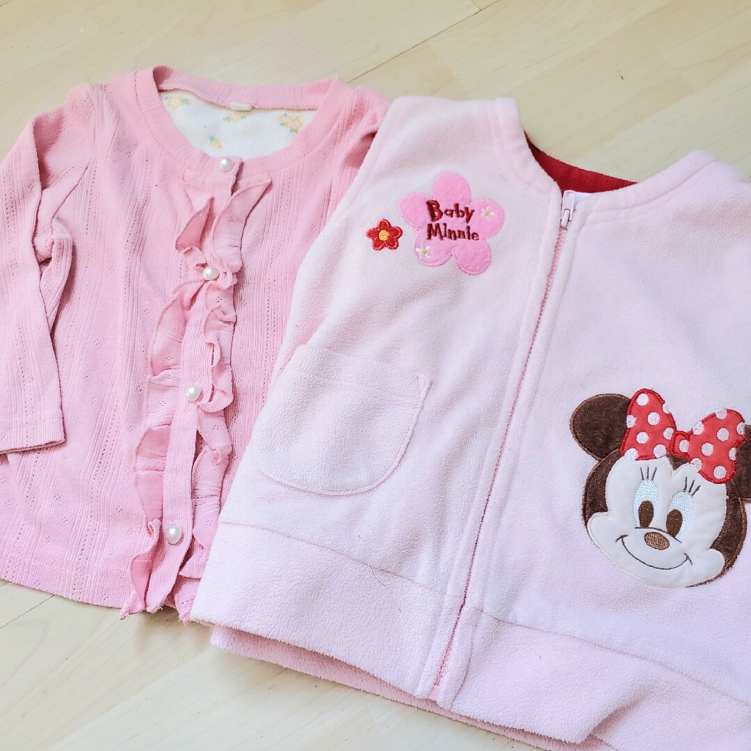 Disney(ディズニー)の【DisneyBaby】ミニーベストスリーパー&ピンクカーディガン8090サイズ キッズ/ベビー/マタニティのベビー服(~85cm)(カーディガン/ボレロ)の商品写真