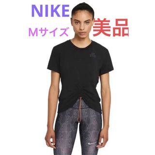 ナイキ(NIKE)のNIKE トップス 黒 レディース ウェア Tシャツ (Tシャツ(半袖/袖なし))