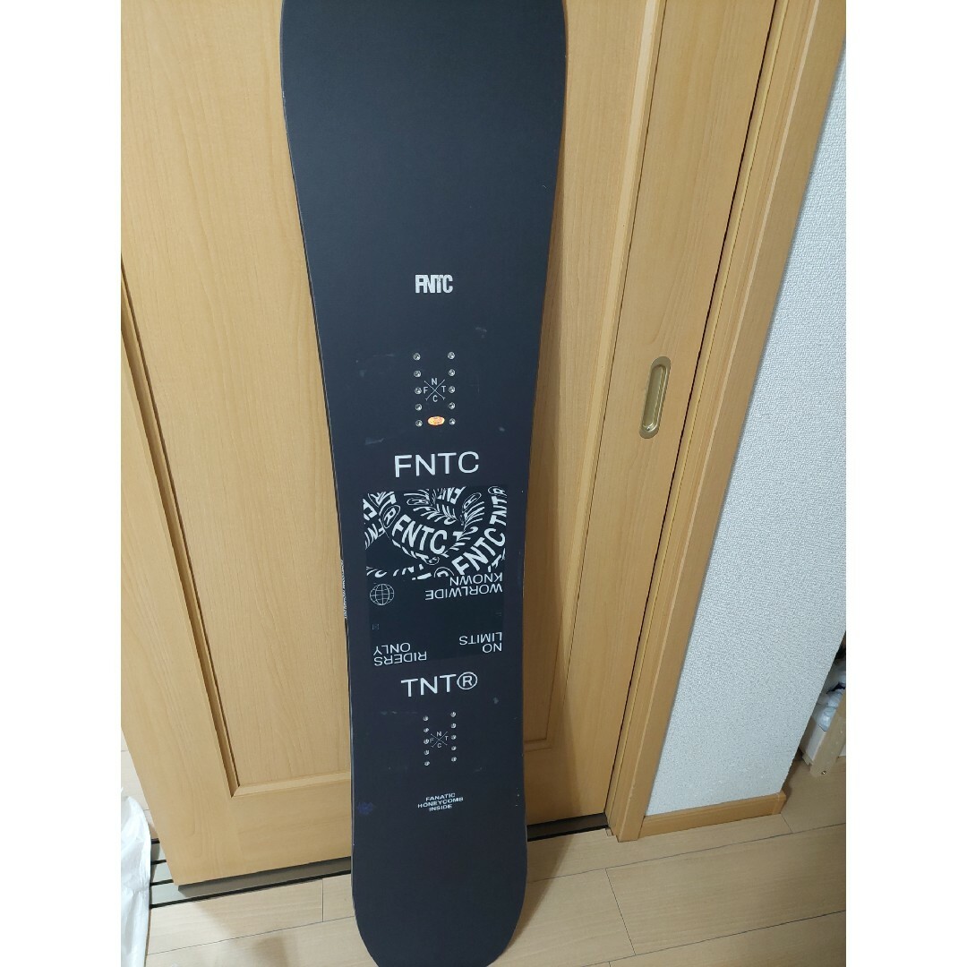 TNT R　FNTC スノーボード　147cm　21-22 グラトリ | フリマアプリ ラクマ