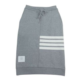 トムブラウン(THOM BROWNE)のTHOM BROWNE トムブラウン FKJ008A-0053055 イージー スウェット スカート グレー系 36【中古】(その他)