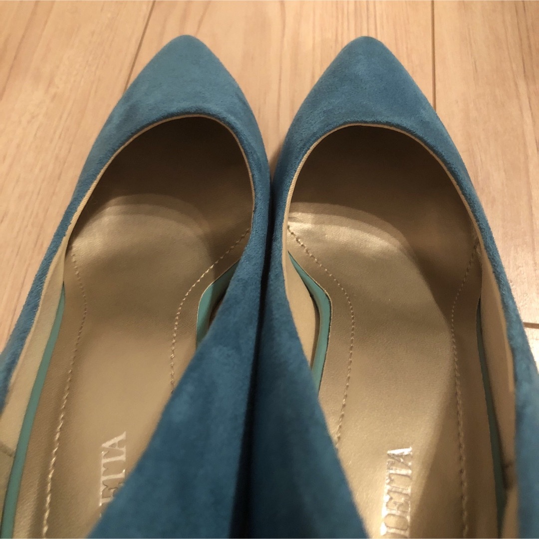 ALETTA(アレッタ)のAletta スエード　ポインテッドトゥーパンプス　24 ターコイズブルー レディースの靴/シューズ(ハイヒール/パンプス)の商品写真