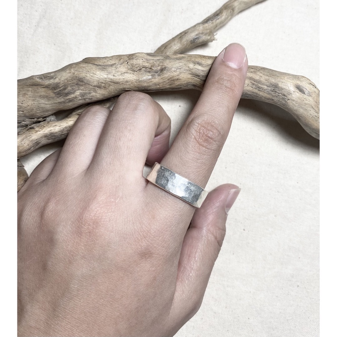 鎚目模様カレンシルバーリング 平打ちワイドプレーン　SILVER 27号　てっA メンズのアクセサリー(リング(指輪))の商品写真