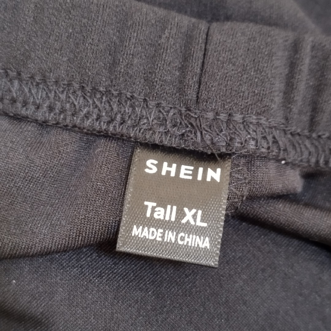 【完売商品】SHEIN Tall レーザーカットアウト ワイドレッグパンツ レディースのパンツ(カジュアルパンツ)の商品写真