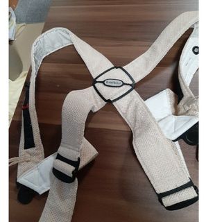 ベビービョルン(BABYBJORN)のベビービョルン　肩紐単品(抱っこひも/おんぶひも)