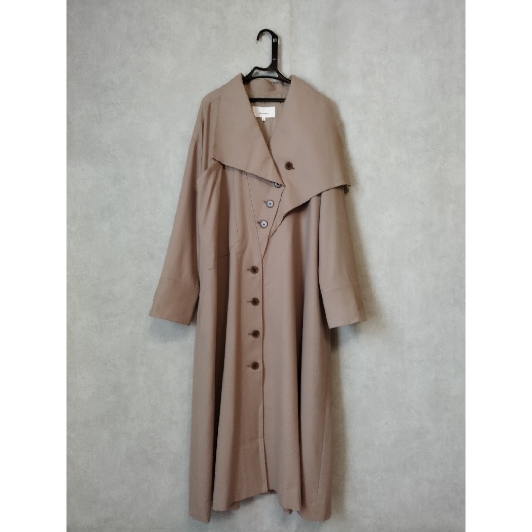 AKIRA NAKA　belted coat