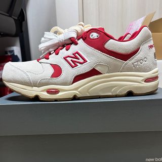 New Balance - Kith x New Balance CM1700 “Marshmallow”の通販|ラクマ