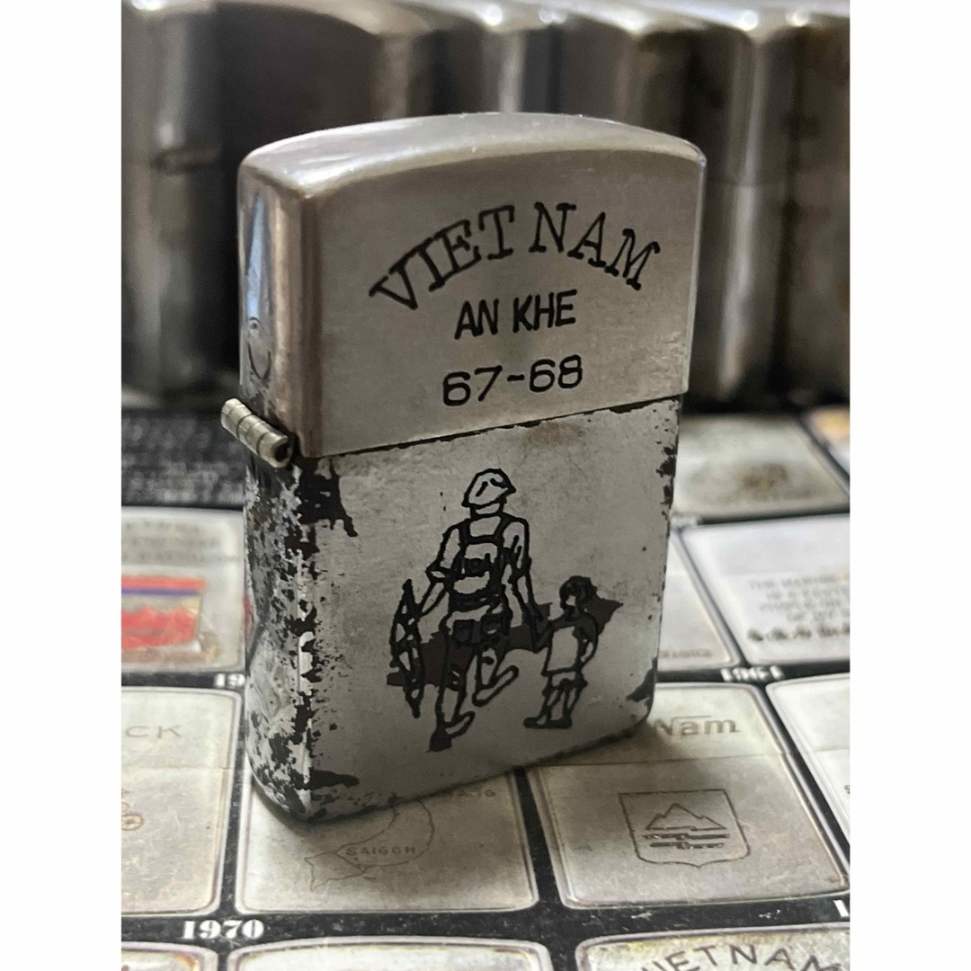 【ベトナムZIPPO】本物 1967年製ベトナムジッポー「兵士と子供」AN KH