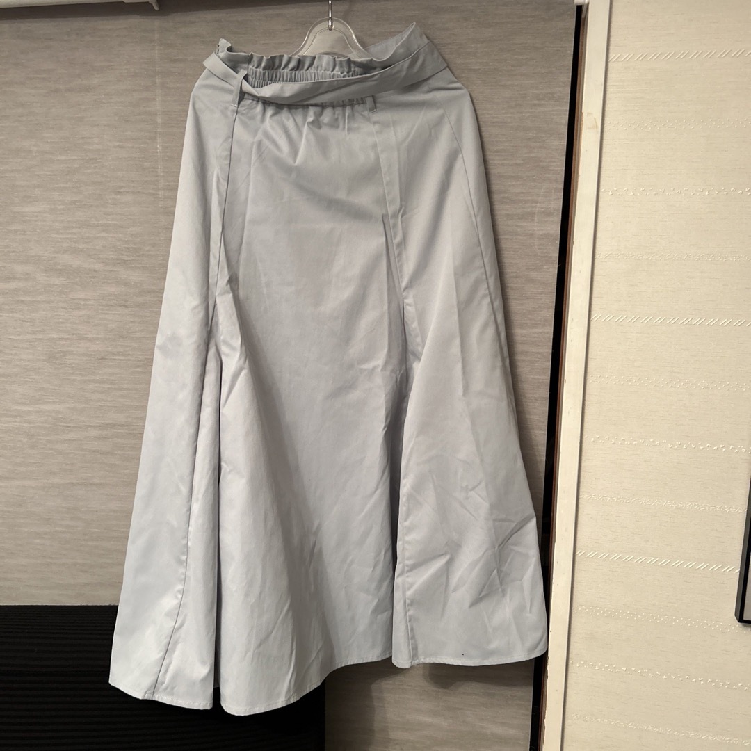 nano・universe(ナノユニバース)のナノユニバース　ライトグレーロングスカート レディースのスカート(ロングスカート)の商品写真