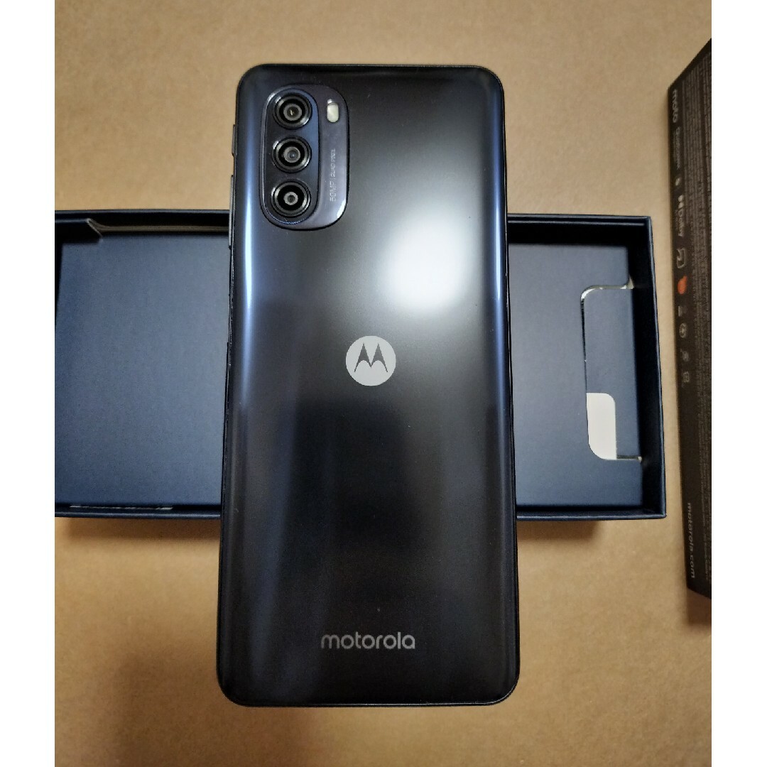 Motorola(モトローラ)のmoto g52j 5G 本体 （おまけフィルム２枚） スマホ/家電/カメラのスマートフォン/携帯電話(スマートフォン本体)の商品写真