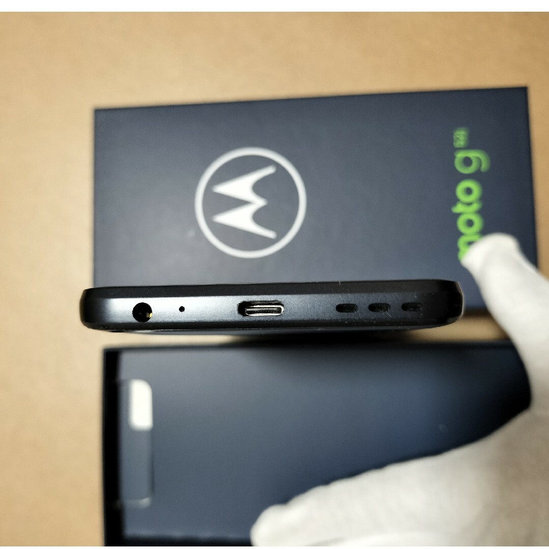 Motorola(モトローラ)のmoto g52j 5G 本体 （おまけフィルム２枚） スマホ/家電/カメラのスマートフォン/携帯電話(スマートフォン本体)の商品写真