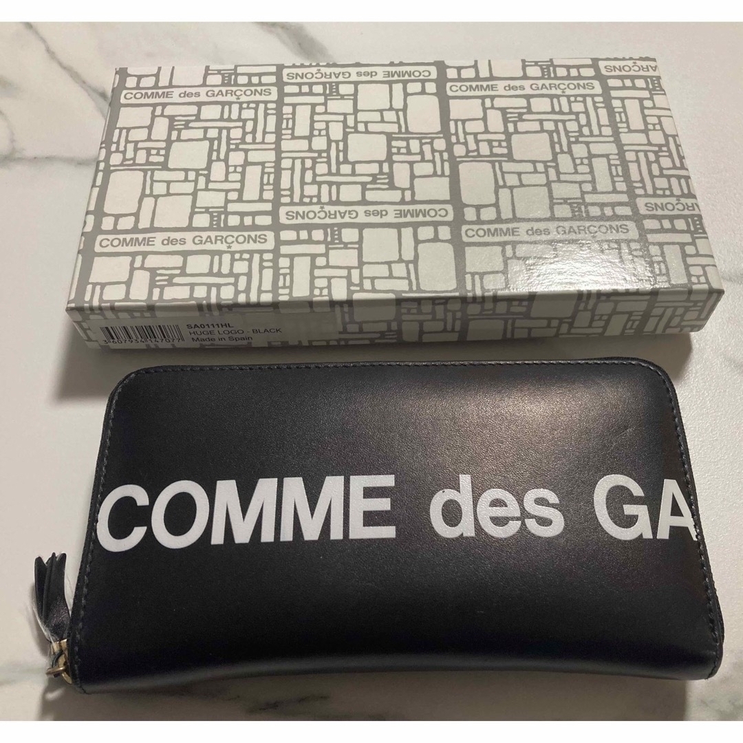 COMME des GARCONS(コムデギャルソン)の【最終値下げ】コムデギャルソン 　ブラック　長財布　ジップラウンド メンズのファッション小物(長財布)の商品写真