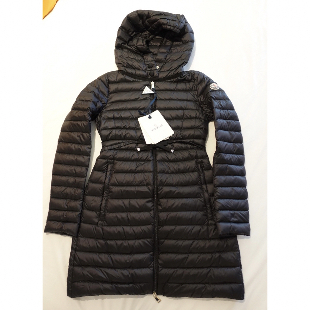 MONCLER - 新品♡ Monclerモンクレールダウンジャケットの通販 by fril ...