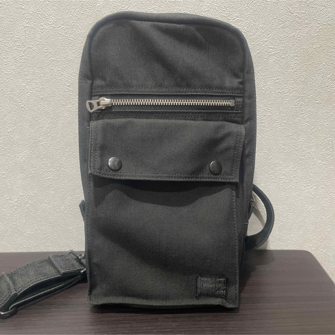 PORTER - 【極美品】PORTER SLING SHOULDER BAG 中古 ボディバッグの