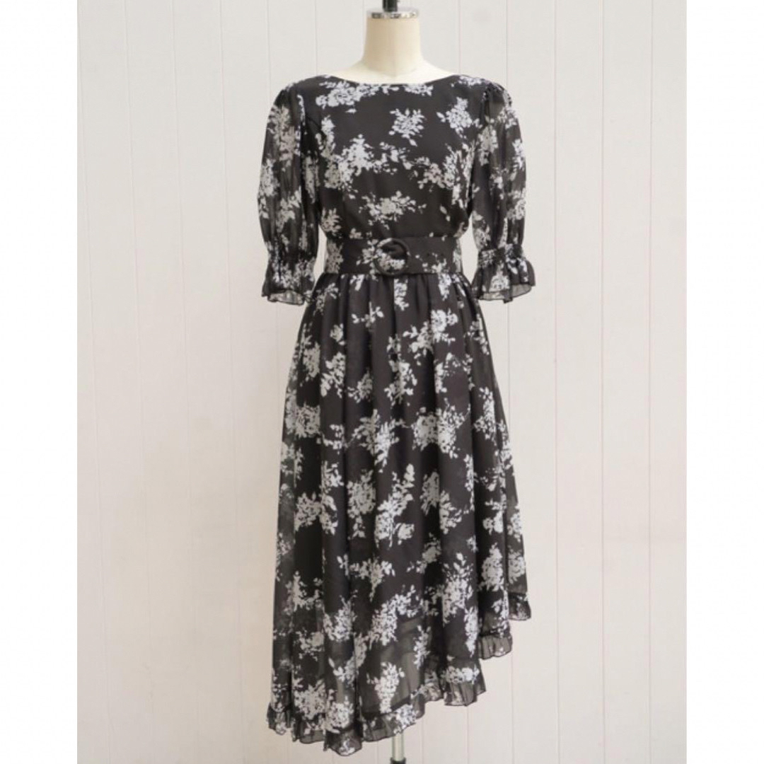 Herlipto Asymmetrical Floral Dress