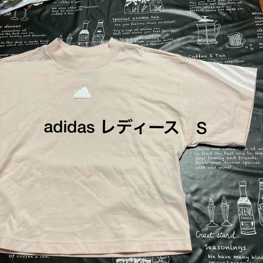 adidas(アディダス)のadidas Tシャツ　Sサイズ　 レディースのトップス(Tシャツ(半袖/袖なし))の商品写真