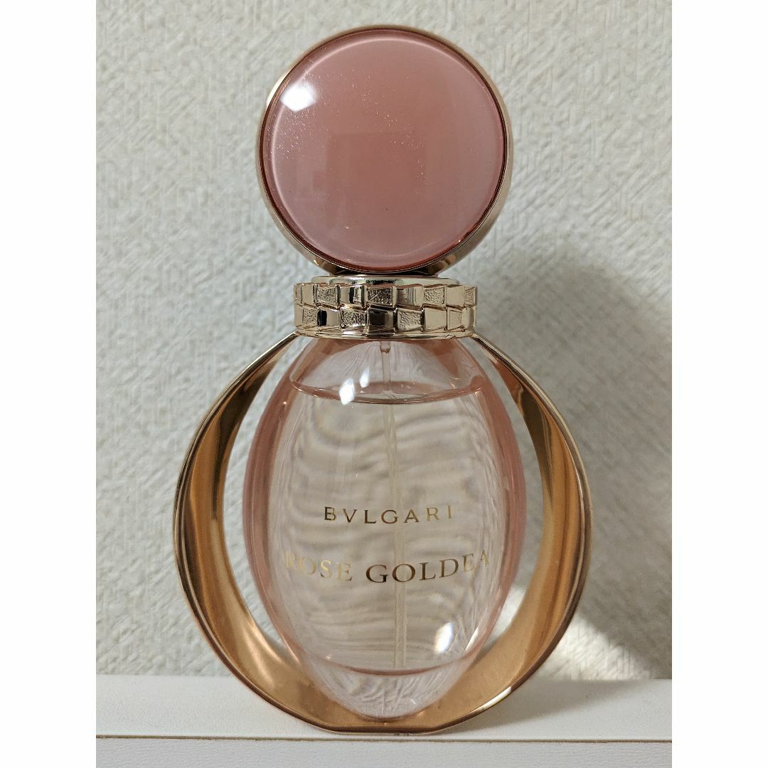 BVLGARI(ブルガリ)のブルガリ　ローズ　ゴルデア　オードパルファム　 コスメ/美容の香水(香水(女性用))の商品写真