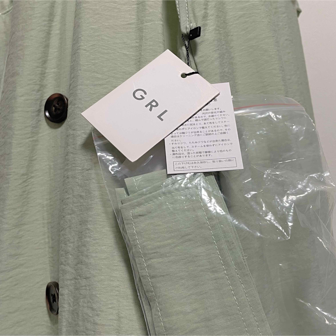 GRL(グレイル)の【新品･タグ付】GRL グレイル 薄手 トレンチコート ライトグリーン レディースのジャケット/アウター(トレンチコート)の商品写真