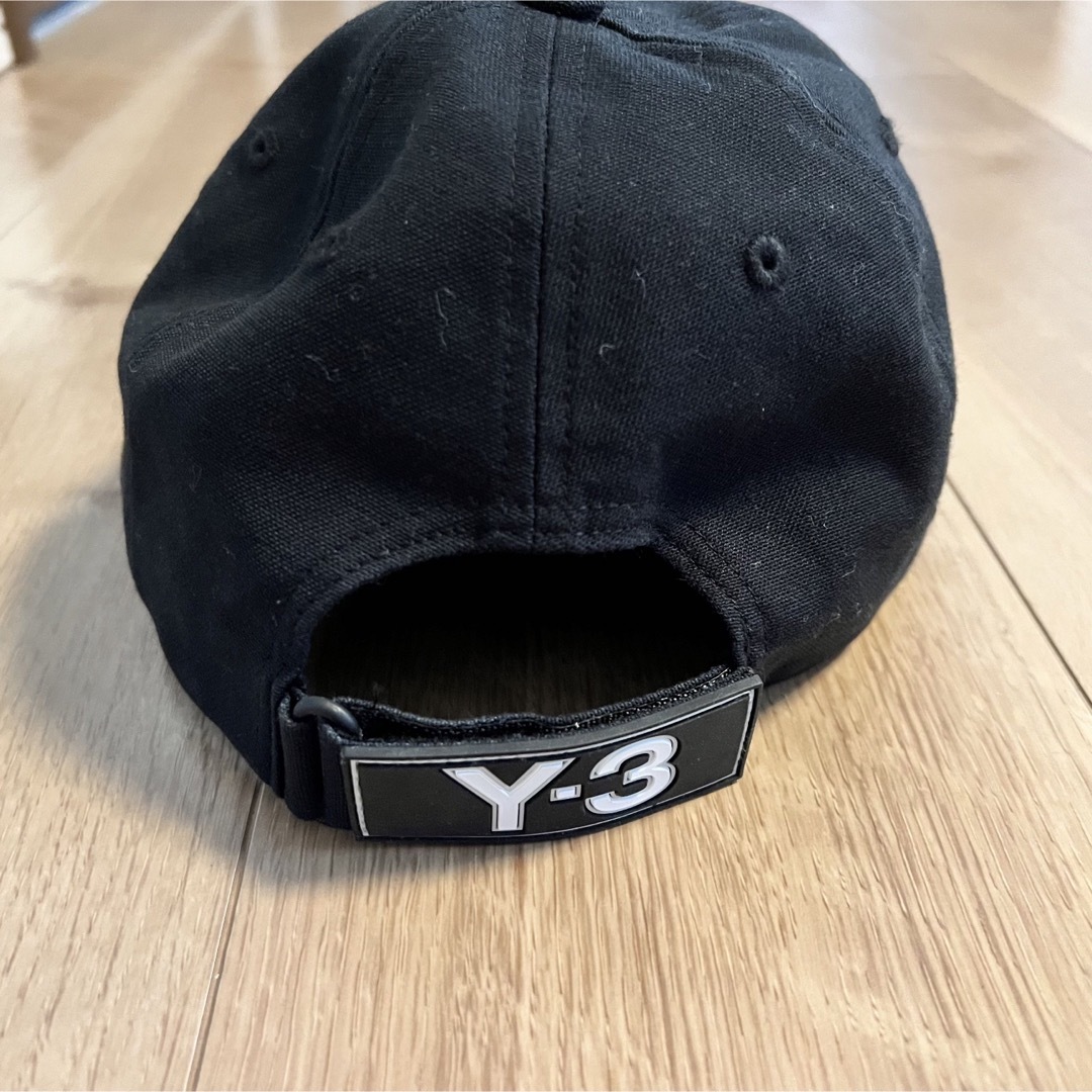 Y-3(ワイスリー)のY3 キャップ　ブラック メンズの帽子(キャップ)の商品写真