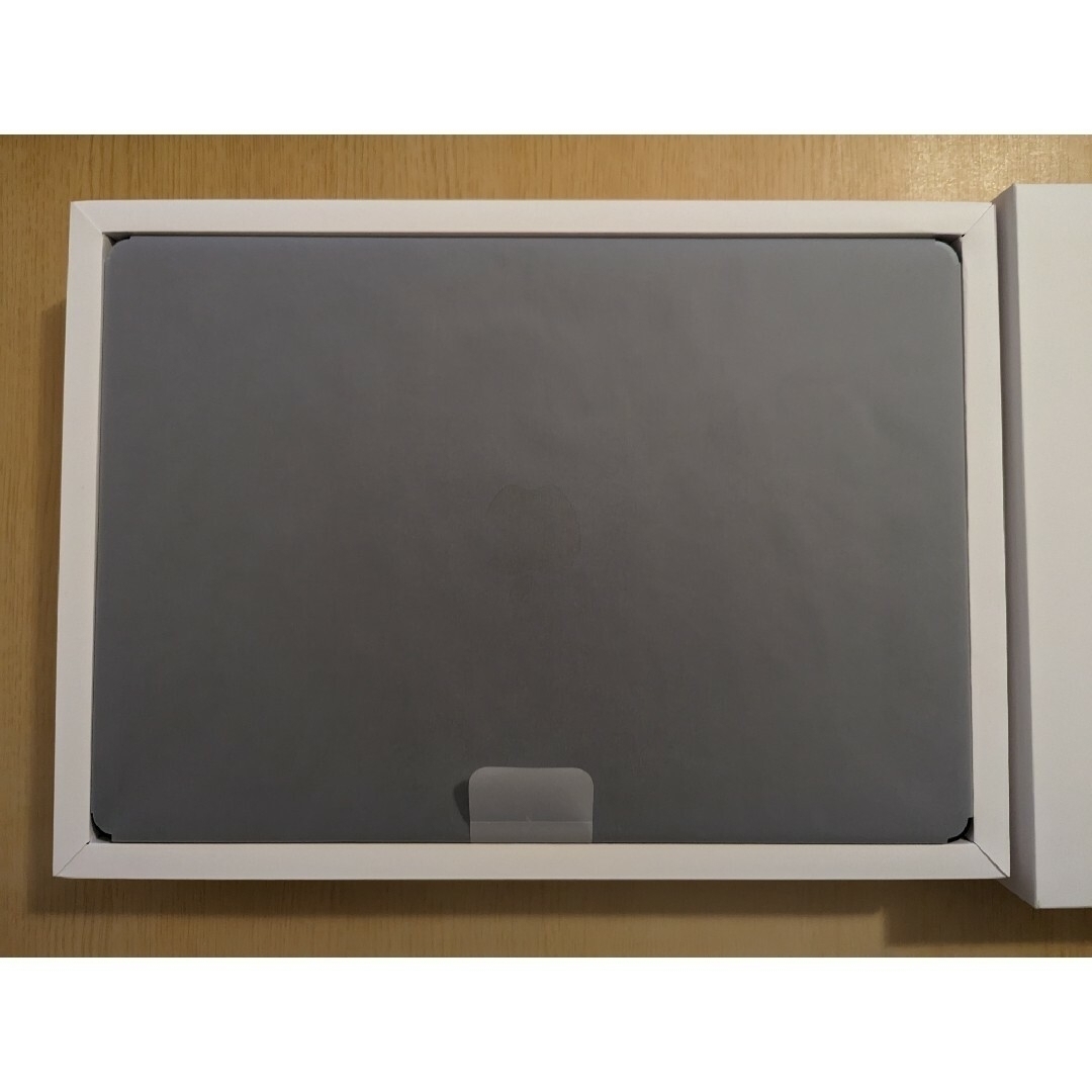 Apple(アップル)のApple 15インチ MacBook Air M2 ミッドナイト 256GB スマホ/家電/カメラのPC/タブレット(ノートPC)の商品写真